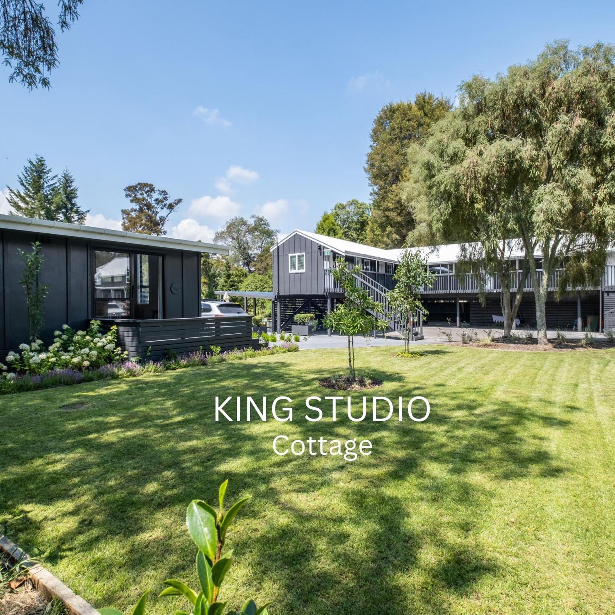 Villa The Quarters Turangi Exterior foto