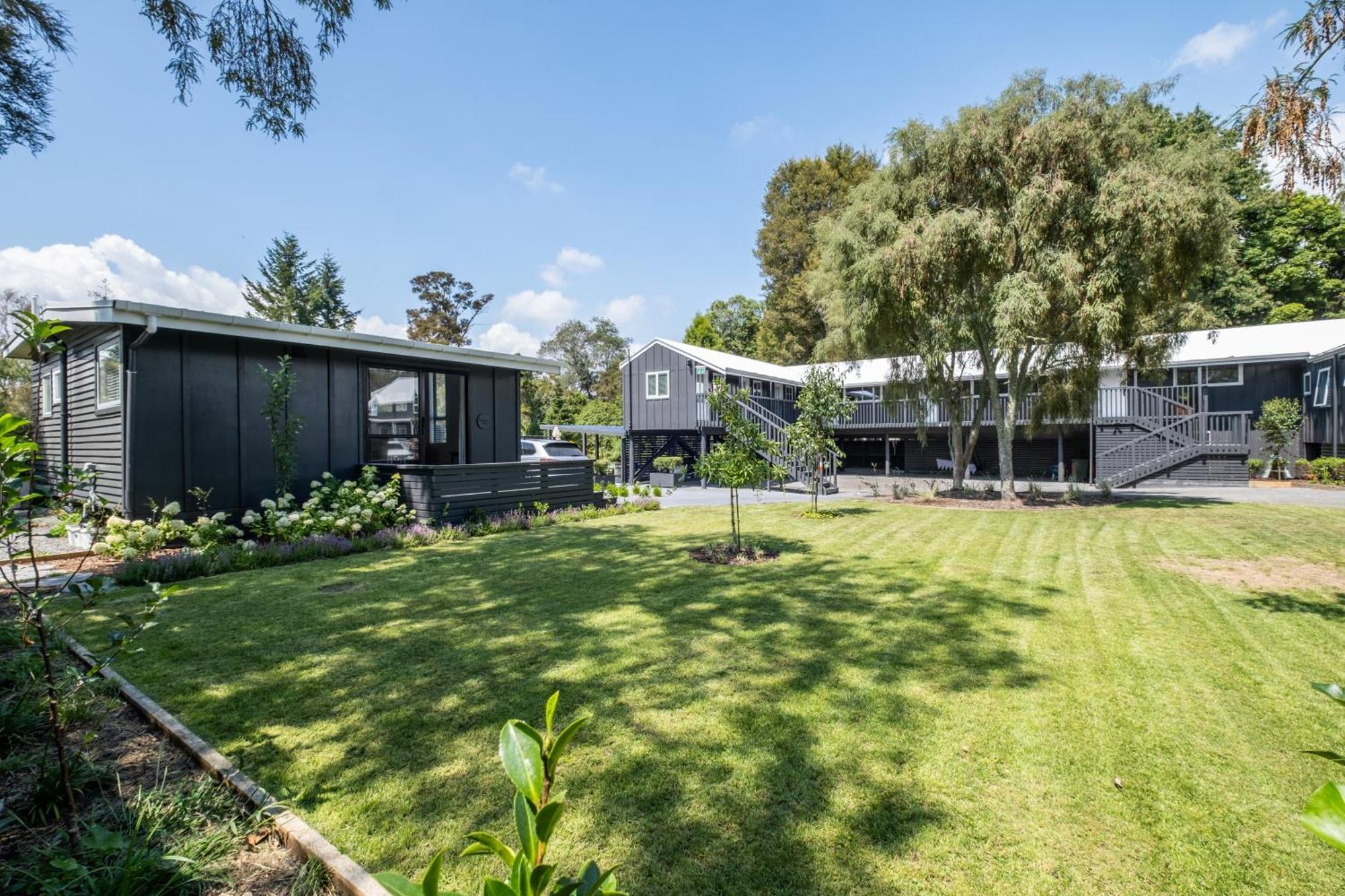 Villa The Quarters Turangi Exterior foto